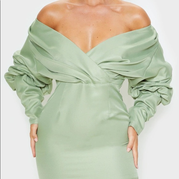 Women's Sage Green Off The Shoulder Ruched Bodycon Dress - Size 0